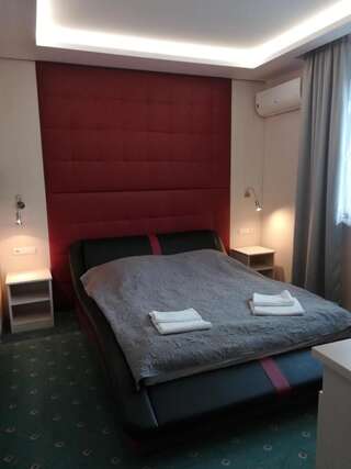 Мотели Gościnny Gaj Gaj Двухместный номер с 1 кроватью или 2 отдельными кроватями-2